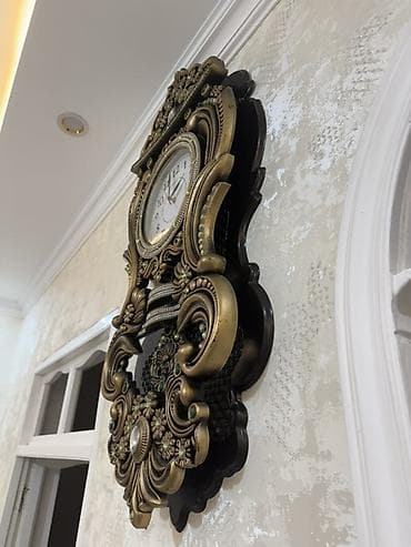 divar ucun guzgu: Divar saatları, Elektron, Saniyə əqrəbi — 2