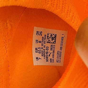 Krasofkalar və idman ayaqqabıları: PUMA Ultra 6 Ultimate AG – uniseks futbol kramponları - Rəng: Parlaq — 2