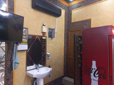 arenda kafelər: Həzi Aslanov metrosuna yaxın yerləşən ümumi sahəsi 80 kv,m olan — 6