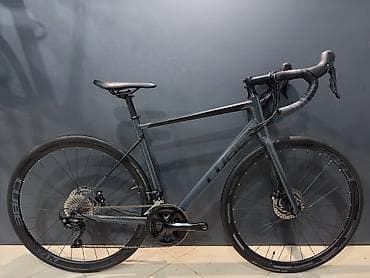 Şosse velosipedi – CUBE (alüminium çərçivə, disk əyləclər) Texniki