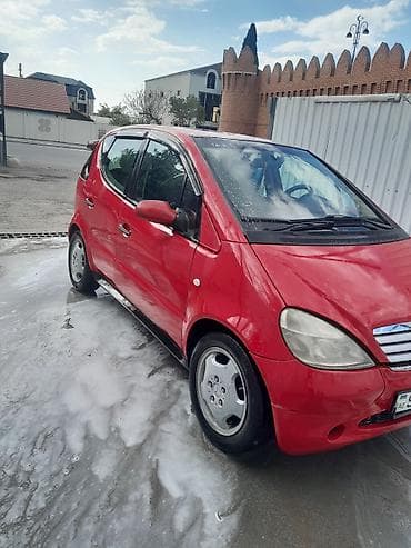 qadın maşınları ucuz: Mercedes-Benz A 160: 1.6 l | 1999 il Hetçbek — 4