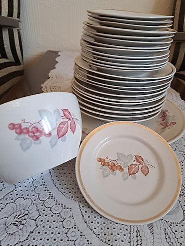 Məhsul: Dekorativ qrafin və badə dəsti 30 azn,bu destin boz rengide — 4