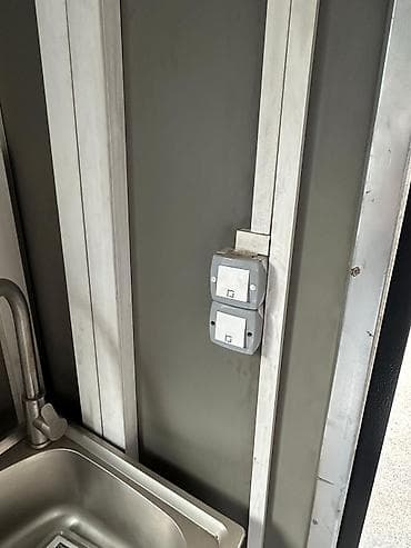 konteynerlərin satışı: HAZIR BİZNES SATILIR (Food Court)! Yeni, istifadə olunmayıb. Yüksək — 10