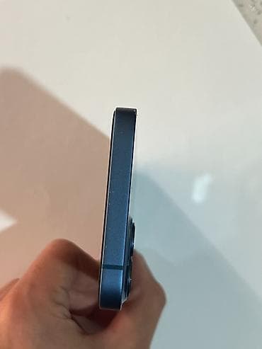 a 12 64: IPhone 13, 128 GB, Mavi, Simsiz şarj, Face ID — 5