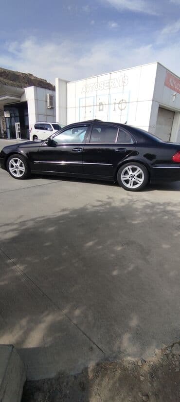 bmw 7 серия 725tds at: Mercedes-Benz E 220: 2.2 l | 2007 il Sedan — 23