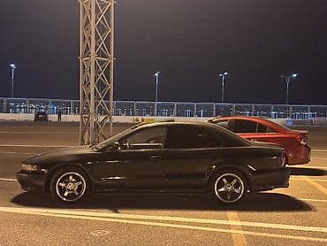 tek oturacaqlar: Mitsubishi Galant sedan - Kuzov: 4 qapılı sedan, qara rəng - Nömrə — 7