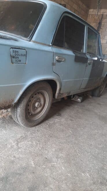 niva 4 qapılı: VAZ 2101 “Jiquli” sedan - Kuzov: 4 qapılı klassik kuzov, xrom — 5