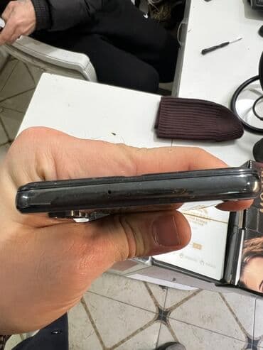 Samsung Galaxy A32, rəng - Qara, Barmaq izi — 4