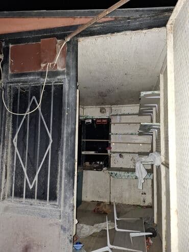 вешалки для одежды напольные оригинальные: Tecili pul lazim oldugu ucun deyerinnen asaqi qiymete satilir. Daşınan — 9