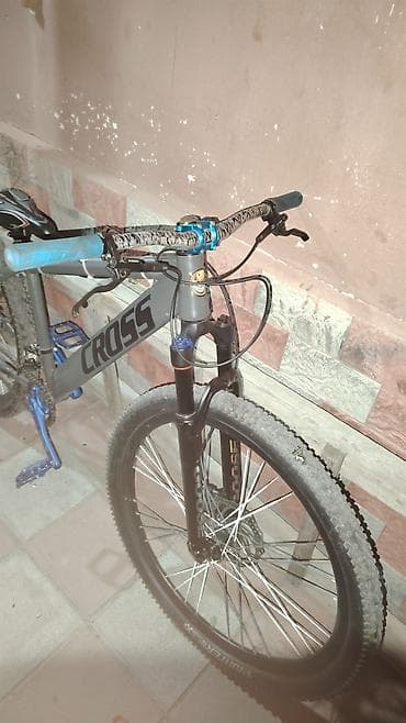 wolf bicycle: Yeni servis olunub 750 azn xərc qoyulub! Üstündəkilər👇 Tanke th390 120 — 7