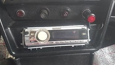 maşın dinamik: Maqnitol, Pioneer, AUX — 2