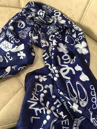 buxara papaq satisi: Brend şərflərin və yaylıqların replikası, qiymətlər 25 manatdan — 6