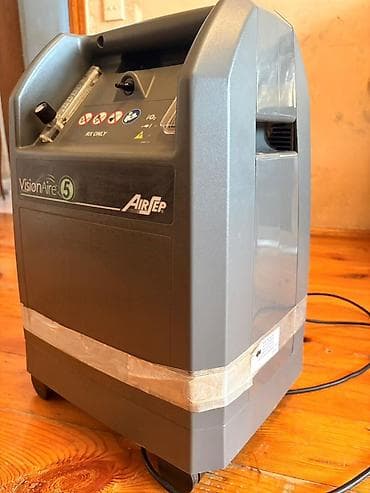 Tibbi avadanlıq: AirSep VisionAire 5 oksigen konsentratoru 5535 saat işlənib, 15000 — 2