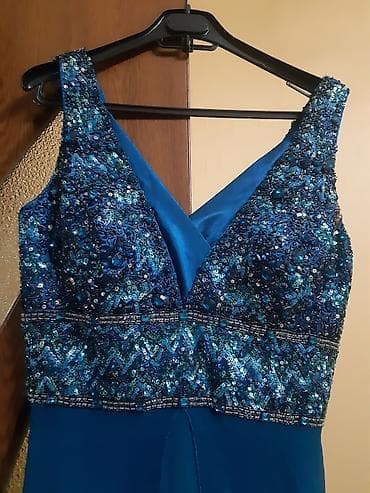 Plaşlar: Ziyafat ucun uzun don. Razmer S. Unvan: Montin (Son qiymatdir — 2