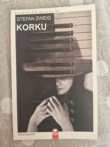 bas gitara: Məhsul: Kitablar dəsti "Korku" - 2₼ . "Başka" - 2₼ . "Обычай умирать" — 1