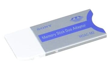 vertu orjinal: SONY memory stick duo adaptor . 
Tam original. 
Made in Japan — 1