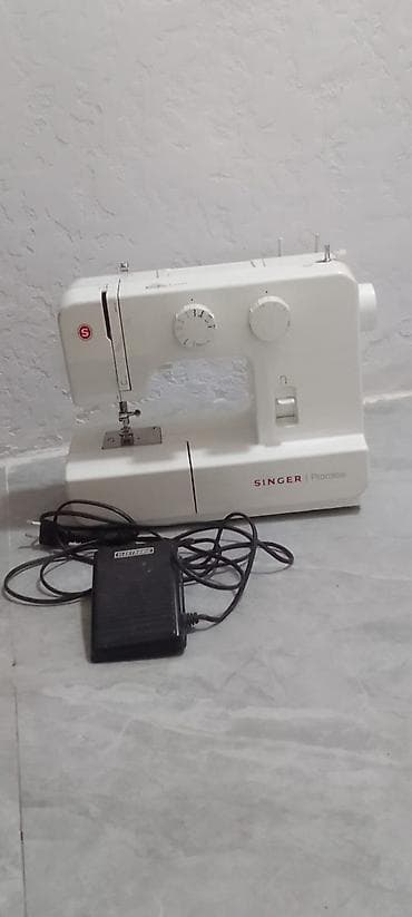 Tikiş maşını Müğənni, Elektromexaniki
