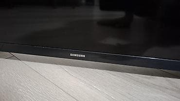 Kronşteynlər: Televizor Samsung LED ekran 32" — 3