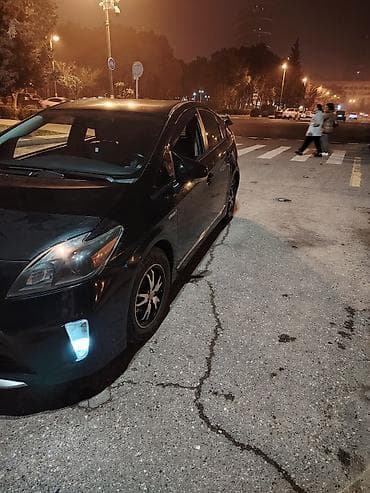 prius aqua: Toyota Prius: 1.8 l | 2014 il Hetçbek — 5