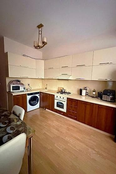 i̇kinci el mebeller: *ZB* *MƏTBƏX MEBELİ* Qiymət *300 azn* üzerinde *moyka* ünvan Razin — 1