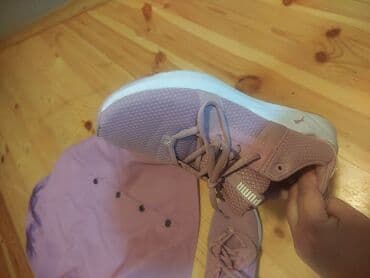 Toy paltarları və aksesuarları: 8 man başlayirQadın geyim və aksesuar dəsti - Qara rəngli, xırda — 8