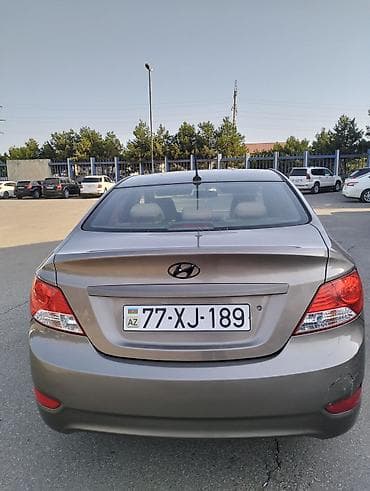tufeng tir: Hyundai Accent: 1.6 l | 2013 il Sedan — 5