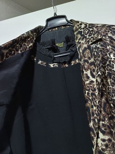 купальники в баку: İkili 20 AZN pencək mayka 
44,46 razmer — 6