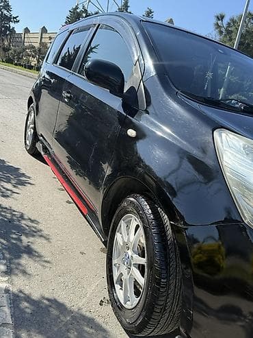 nisan sentra: Nissan Note – şəhər üçün çevik və qənaətcil hatchback - Kuzov: 5 — 4