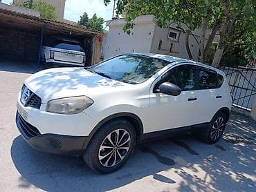 Продажа авто: Nissan Qashqai: 2 л | 2010 г. Кроссовер — 3