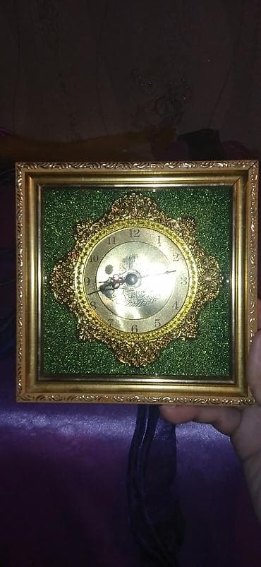 dini divar saatlari: Divar saatları, Saniyə əqrəbi — 1