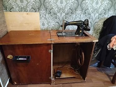 elektirik matorlar: Elektrik mühərrikli klassik tikiş maşını və masası - Quraşdırılmış — 3