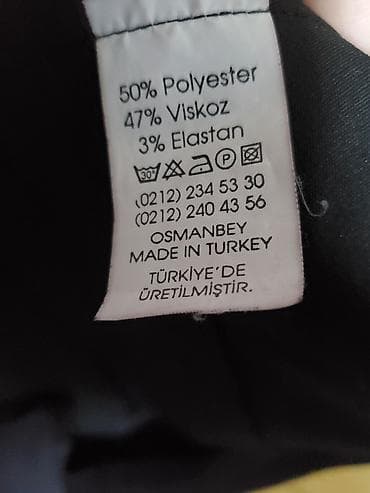 hamam papagi: Beril qadın üst geyimi – qara rəngli, kapüşonlu, önü düyməli — 5