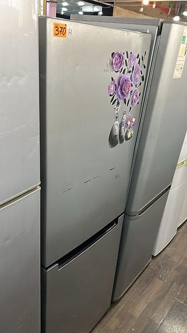 soyuducu anbar satilir: Gümüş rəngli ikiqapılı soyuducu - Üst kamera: soyutma bölməsi — 1