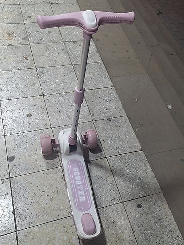 hover bohart: Uşaq skuterı – LED işıqlı, 3 təkərli işıqlı,musiqili - Rəng: açıq — 6