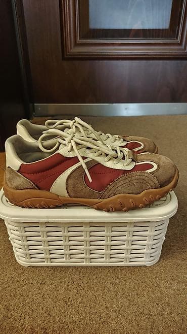 yagis geyimi: Az geyilinib — 6