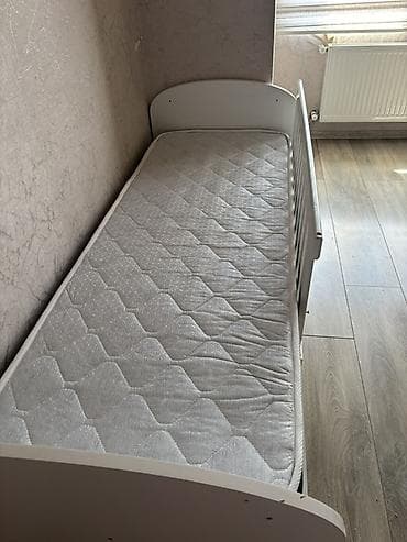 Uşaq çarpayısı - Rəng: ağ - Material: MDF/taxta konstruksiya — 2
