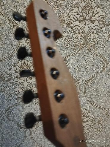 sazlar: Elektrik saz – piezo/preamplifikatorlu - Korpus: ağac, tünd qəhvəyi — 5