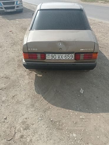mersedes starter: Mercedes-Benz 190 (W201): 2 l | 1992 il Sedan — 3