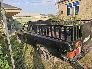 20k vozol star: GAZ-24 “Volqa” əsasında yığılmış yük pikapı - Kuzov: Qara rəng, arxa — 4