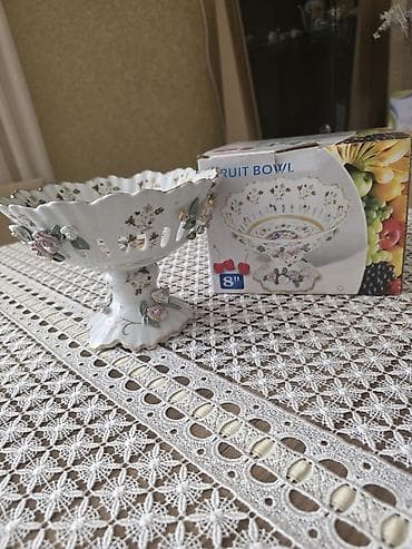 ağ yolka: Meyvə qabı — 1