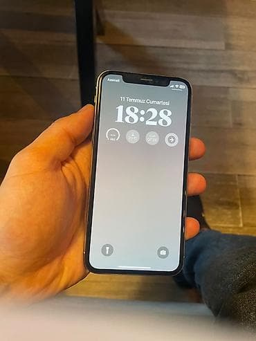 apple komputer: IPhone X, Gümüşü — 2