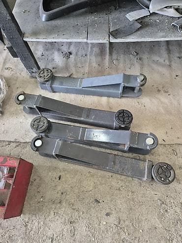 Domkratlar: Avtoservis alətləri dəsti Satılır: - Hidravlik horizontal domkrat — 3 — 1