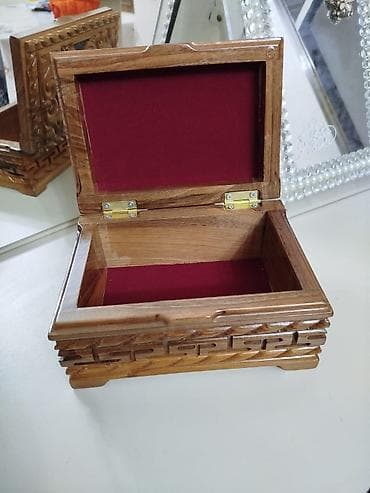 Sandıqlar: Mücrü Mucruler hazır əldə var. Çeşid çoxdu. Çatdırılma 1_2 saata — 3