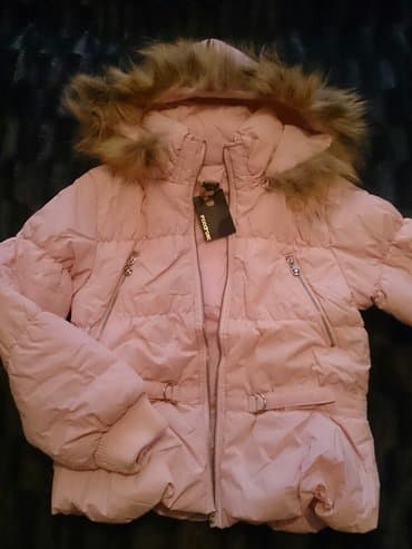 google pixel 6 pro qiymeti: Теплая куртка фирмы "mood rose" на 8-9 лет — 1