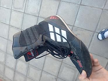 Adidas döyüş/greplinq ayaqqabısı - Model: Adidas (yüksək boğazlı at lalafo.az Adidas döyüş/greplinq ayaqqabısı - Model: Adidas (yüksək boğazlı