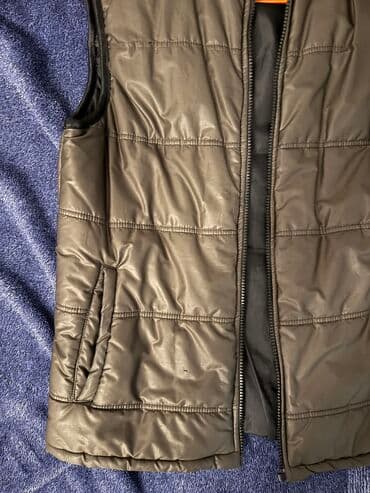 boz rəngli kişi gödəkçəsi: Ucuz qıymete satılır zamoku yoxdu — 2