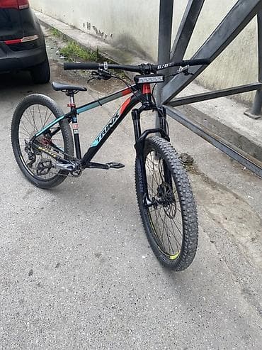 Trinx hardtail dağ velosipedi Texniki xüsusiyyətlər: - Çərçivə: Trinx — 1