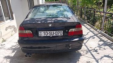 mercedes e240 kompressor: BMW 5 Series (E39) sedan - Kuzov: qara rəngli, 4 qapı, sedan gövdə - — 2