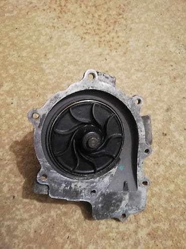 mercedes oluxanasi: Su pompası 651 mühərrik. İşləyir problem yoxdur. Whatsappla elaqe — 3