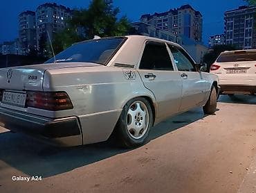 bmw e46 stop: Mercedes-Benz 190 (W201): 2 l | 1989 il Sedan — 1